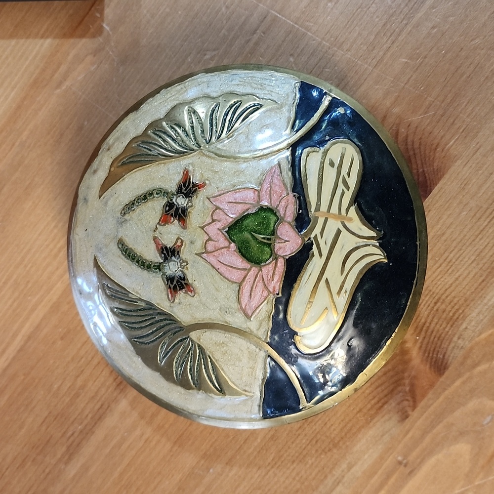 Vintage India Copper‎ trinket box. Scorpion pattern.